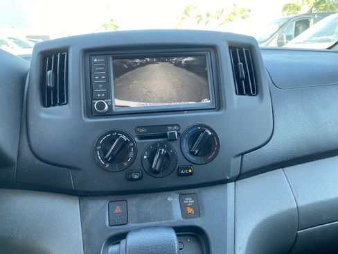 Used 2021 Nissan NV200 SV w/ Back Door Glass Package FWD image 14