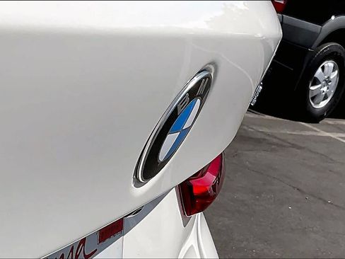 Used 2023 BMW 330i Sedan w/ M Sport Package RWD image 30