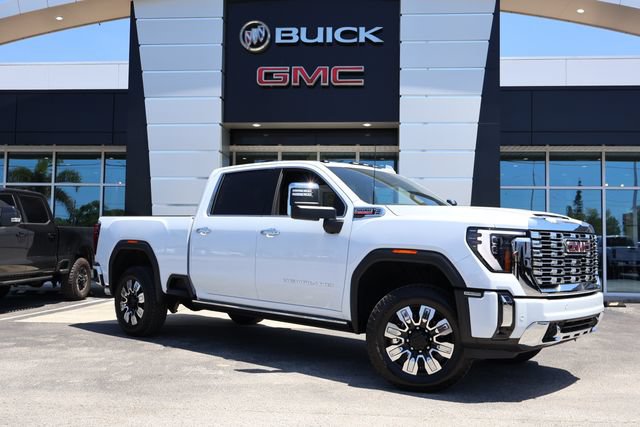 New 2026 GMC Sierra 2500 Denali w/ Denali Reserve Package AWD/4WD image 1