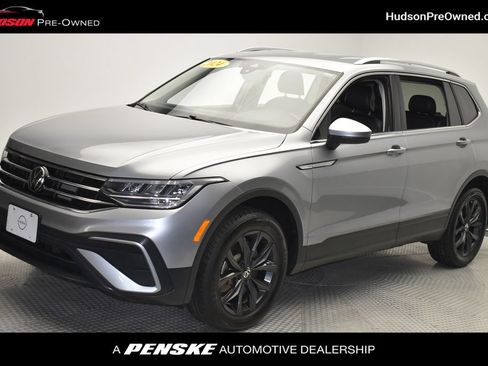 Used 2024 Volkswagen Tiguan Wolfsburg Edition AWD/4WD image 1