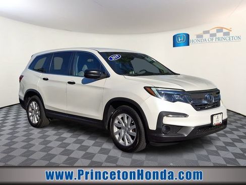 Certified 2019 Honda Pilot LX image 1