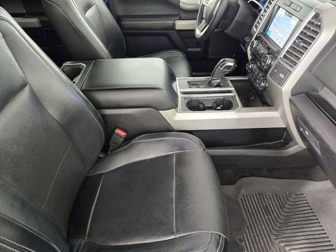 Used 2016 Ford F150 Lariat RWD image 15