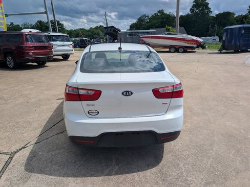 Used 2015 Kia Rio LX w/ Power Package FWD image 6