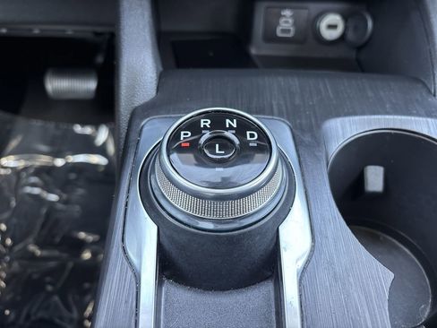 Used 2024 Ford Escape Platinum image 26