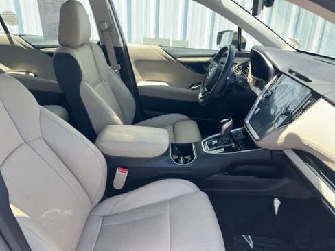 Used 2025 Subaru Legacy Limited AWD/4WD image 21