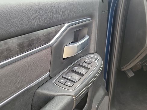 Used 2024 RAM 2500 Big Horn w/ Bed Utility Group image 7