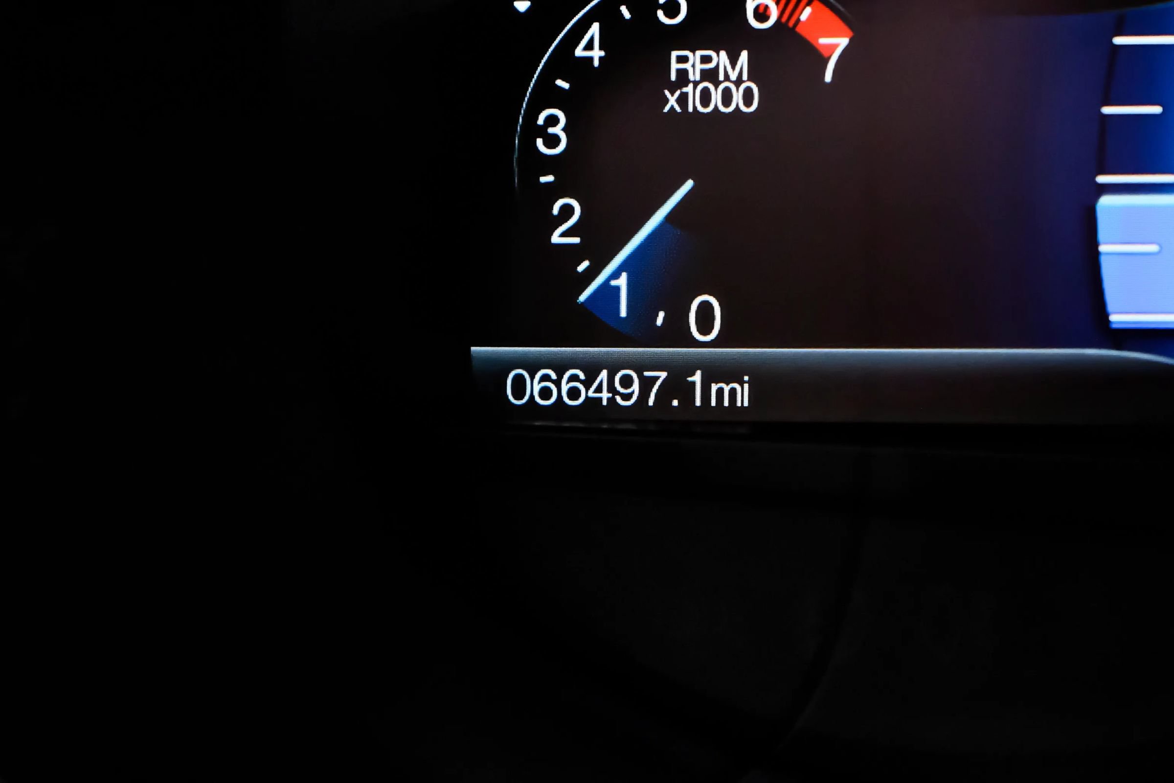 Used 2017 Ford Edge Titanium w/ Equipment Group 301A FWD image 26