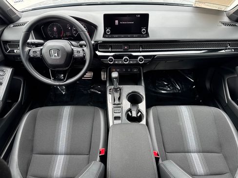 Used 2025 Honda Civic Sport image 15