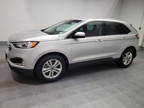 Used 2019 Ford Edge SEL FWD image 2