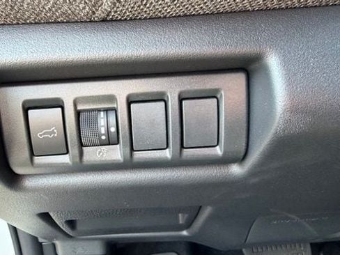 Used 2026 Subaru Outback Premium AWD/4WD image 25