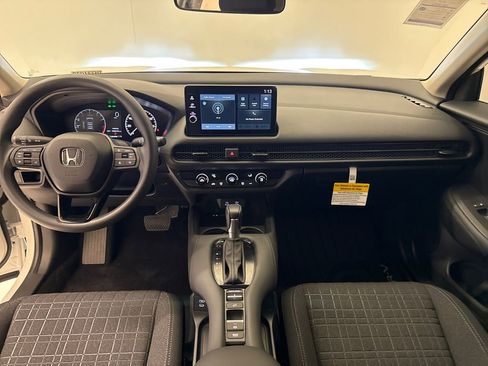 New 2026 Honda HR-V LX image 12