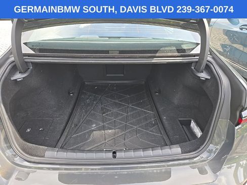 Used 2023 BMW 740i RWD image 14