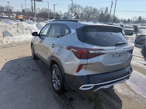 Certified 2023 Kia Seltos S image 4