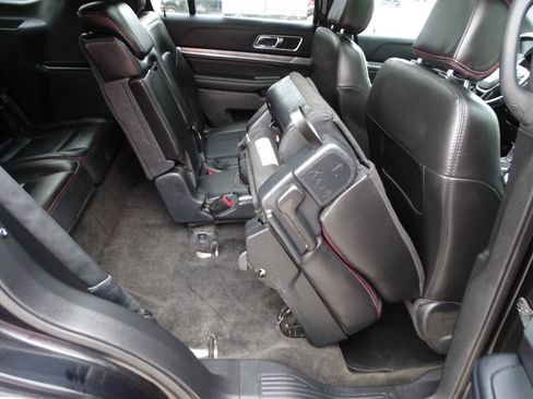 Used 2017 Ford Explorer 4WD Sport 3.5L 6-Cyl Turbo SUV image 49