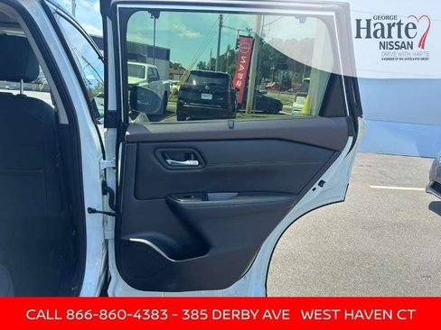 Certified 2023 Nissan Rogue SV w/ SV Premium B Package AWD/4WD image 23