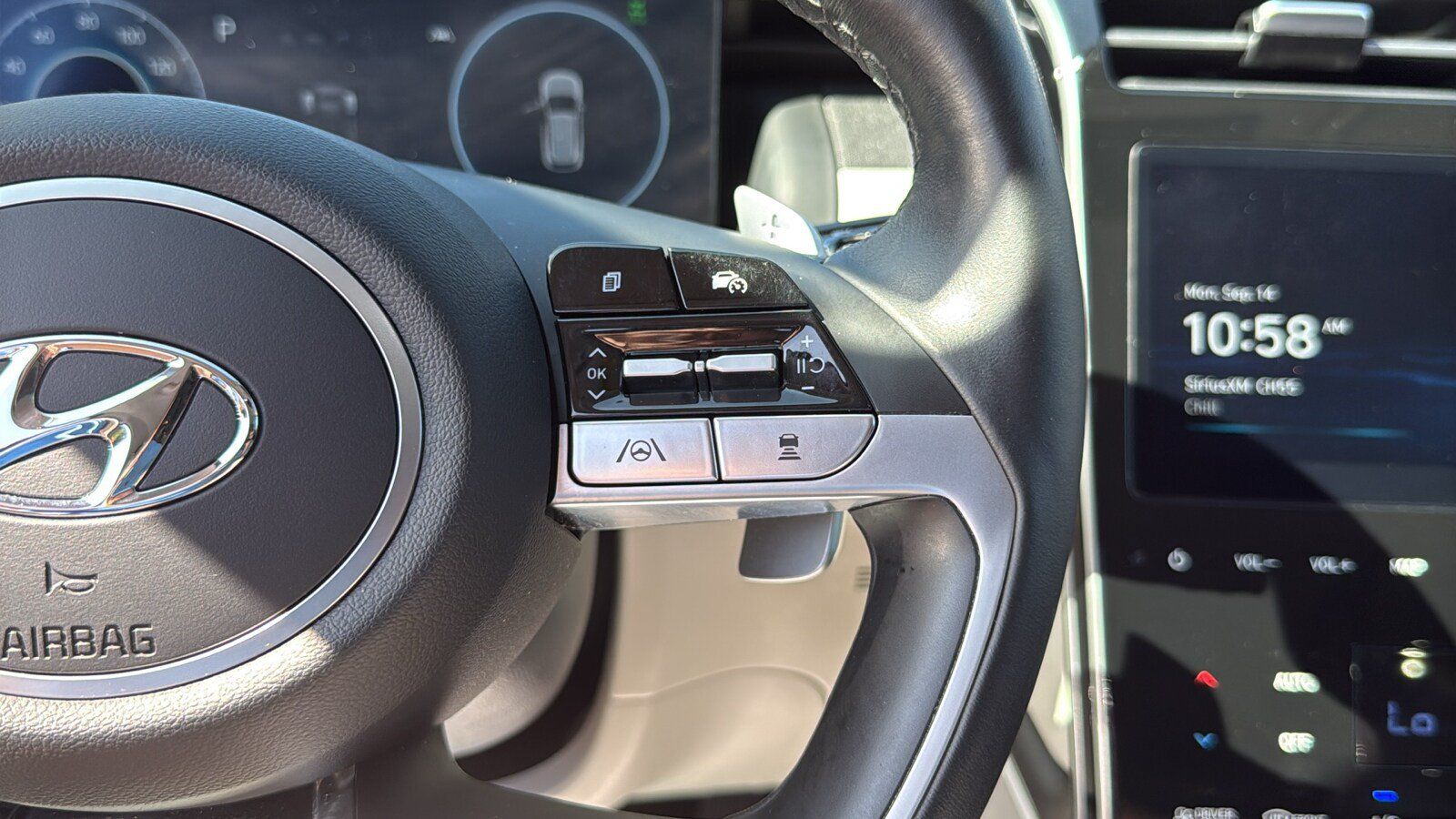 Used 2024 Hyundai Tucson Limited AWD/4WD image 15