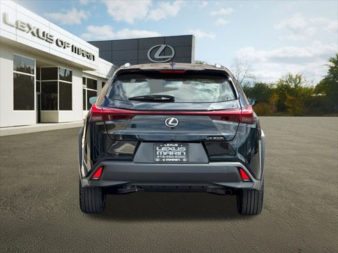 New 2026 Lexus UX 300h FWD image 9