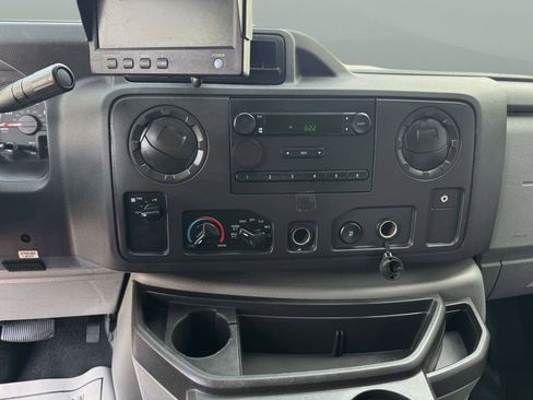 Used 2013 Ford E-150 and Econoline 150 w/ PWR Group RWD image 10