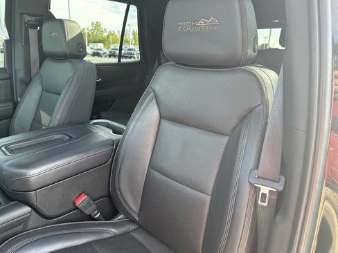 Certified 2023 Chevrolet Tahoe High Country w/ Premium Package 2 image 11