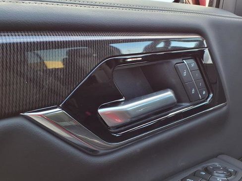 New 2026 GMC Yukon Elevation w/ LPO, Floor Liner Package image 15