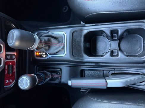 Used 2022 Jeep Wrangler Rubicon w/ LED Lighting Group image 23