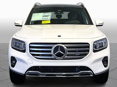 New 2026 Mercedes-Benz GLB 250 4MATIC image 2