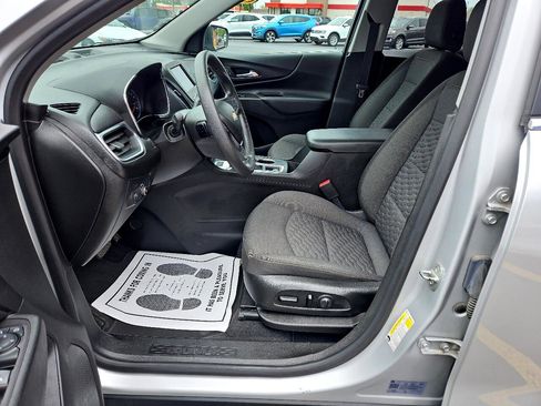Used 2021 Chevrolet Equinox LT image 15