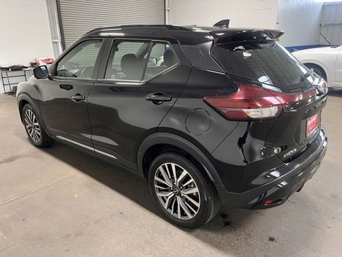 Used 2024 Nissan Kicks SR image 5
