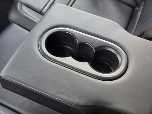 Used 2022 Porsche Cayenne E-Hybrid Coupe image 39