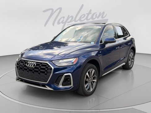 Used 2022 Audi Q5 2.0T Premium Plus w/ Premium Plus Package AWD/4WD image 1