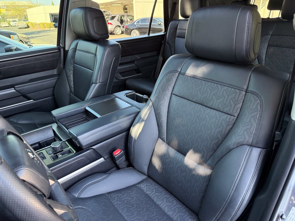 Used 2024 Toyota Sequoia SR5 w/ SR5 Premium Package AWD/4WD image 11