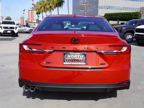 New 2026 Toyota Camry SE image 5