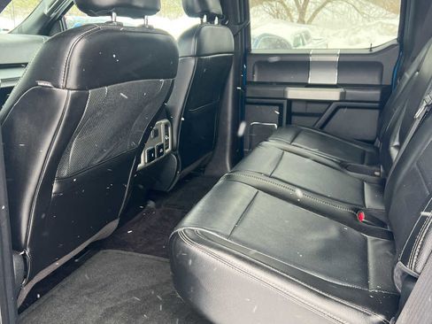 Used 2017 Ford F150 Lariat image 40