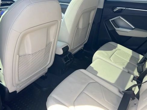 Used 2019 Audi Q3 2.0T Premium Plus w/ Premium Plus Package AWD/4WD image 12