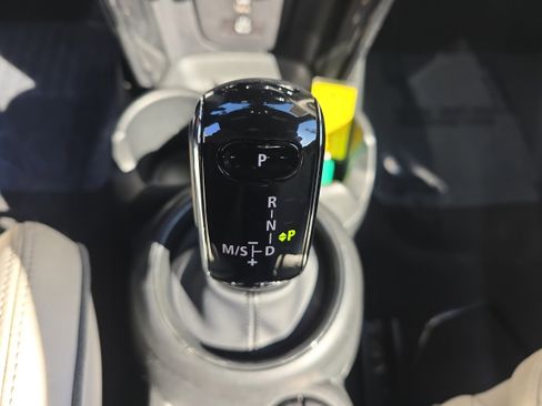 Used 2023 MINI Cooper S image 16