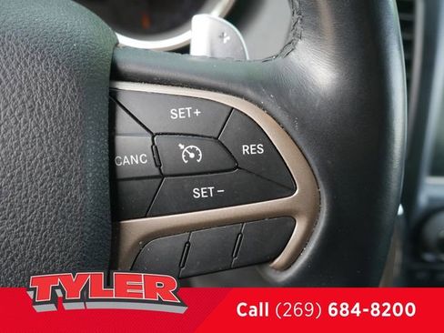 Used 2015 Jeep Grand Cherokee Limited w/ Luxury Group II AWD/4WD image 27