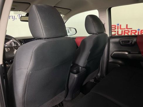 Used 2021 Toyota Tacoma SR5 image 15