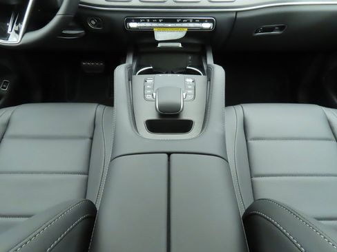New 2026 Mercedes-Benz GLE 450 4MATIC image 16