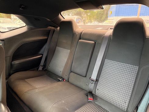 Used 2020 Dodge Challenger SXT RWD image 10