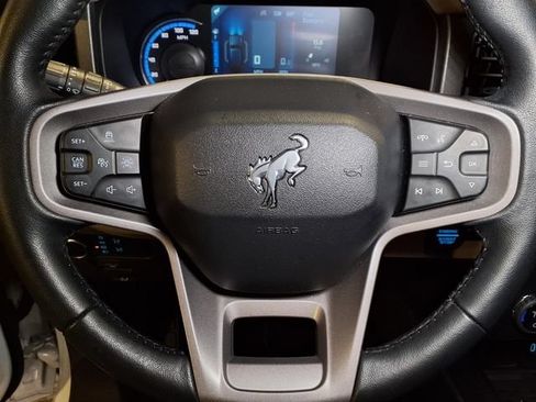 Used 2024 Ford Bronco Wildtrak AWD/4WD image 11