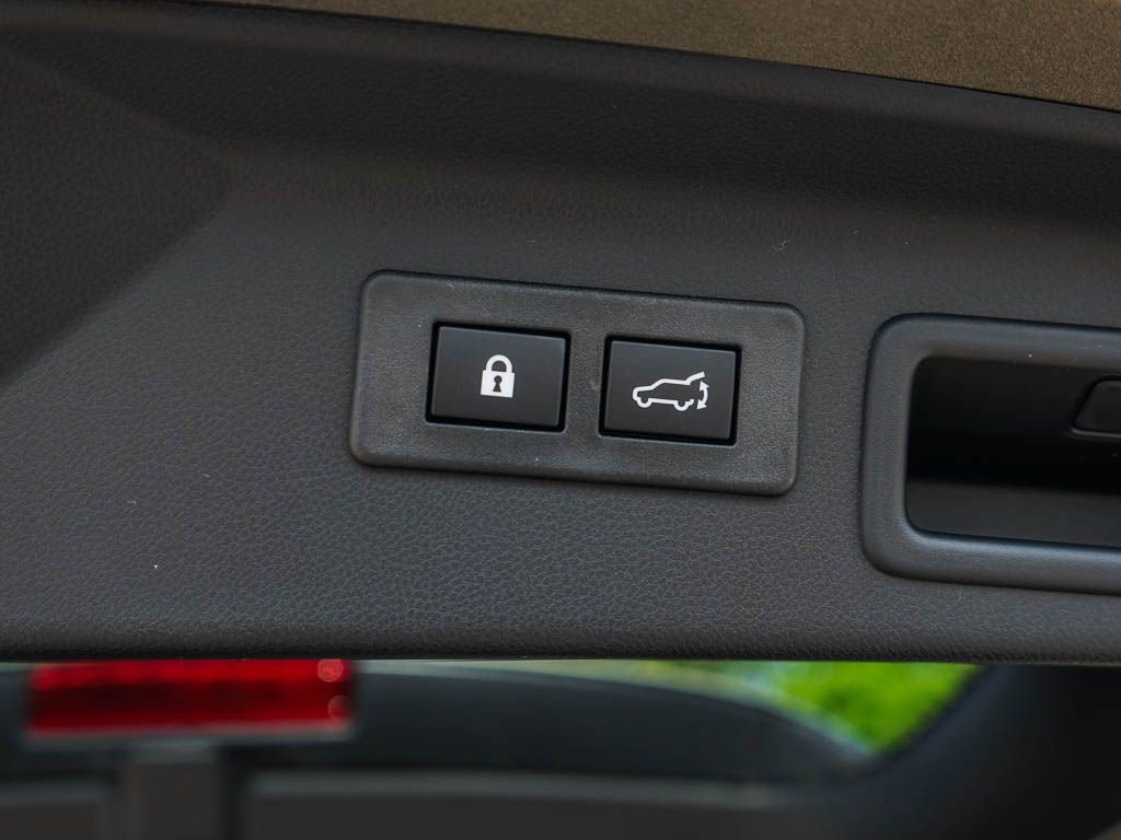 New 2026 Subaru Forester Touring AWD/4WD image 9
