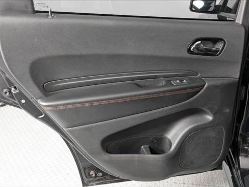 Used 2023 Dodge Durango GT RWD image 16