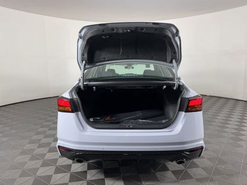 New 2025 Nissan Altima 2.5 SR image 46