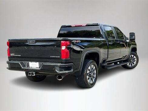 Certified 2024 Chevrolet Silverado 2500 Custom w/ Custom Value Package image 6