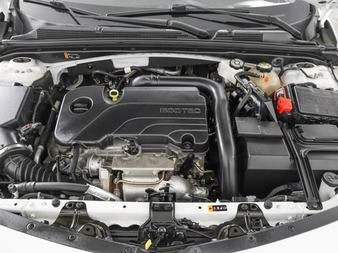 Used 2023 Chevrolet Malibu LT FWD image 48