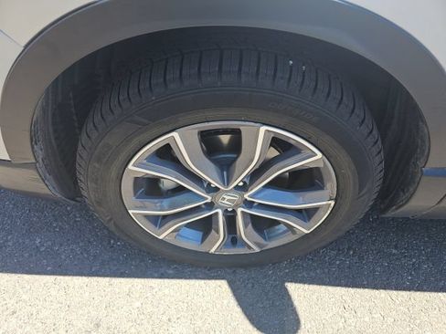 Used 2020 Honda CR-V Touring image 18