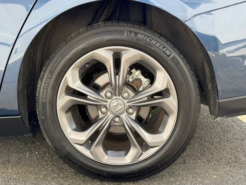 Used 2024 Honda Accord EX image 31