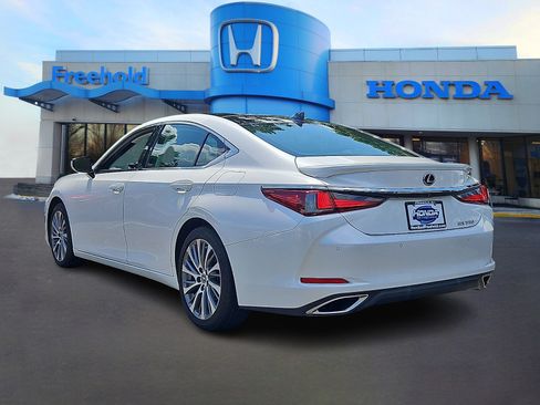 Used 2021 Lexus ES 350 w/ Premium Package FWD image 5