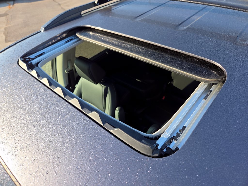 New 2027 Honda Odyssey EX-L image 3