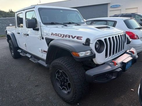 Used 2021 Jeep Gladiator Mojave w/ Cold Weather Group AWD/4WD image 2